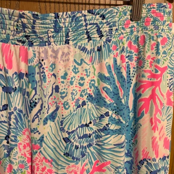 Lilly Pulitzer Wide Leg Smocked Waist Stretch Pants - Picture 2 of 7